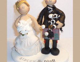 bagpipes-wedding-cake-topper