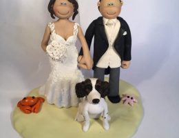 beach-themed-wedding-cake-topper