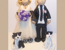 bride-groom-black-and-white-cats-cake-topper