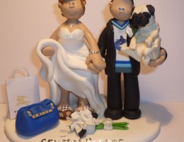 bride-groom-holding-pug-dog-cake-topper