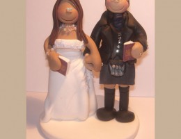 bride-groom-passport-grey-kilt-cake-topper