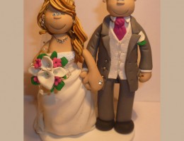 bride-groom-pink-tie-cake-topper