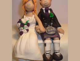 bride-groom-scottish-sitting