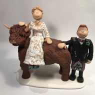 bull-cow-farm-wedding-cake-topper