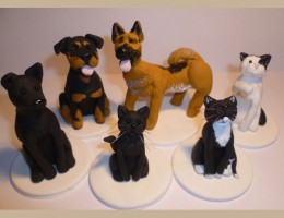dogs-and-cats-cake-topper