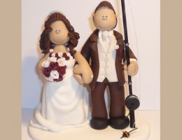 groom-fishing-cake-topper