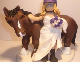 horseriding-cake-topper