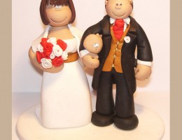 linked-arms-wedding-cake-topper