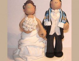 man-city-scarf-wedding-cake-topper