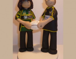rugby-wedding-cake-topper