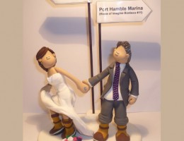 signpost-wedding-cake-topper