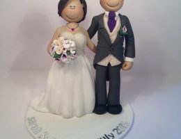 simple-cake-topper