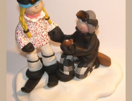 snowboarding-proposal-cake-topper