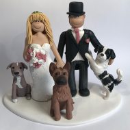 wedding-cake-topper-with-3-dogs