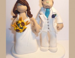 white-suite-bride-groom-cake-topper